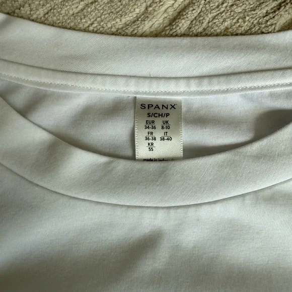 SPANX Classic White Bodysuit - Picture 2 of 4